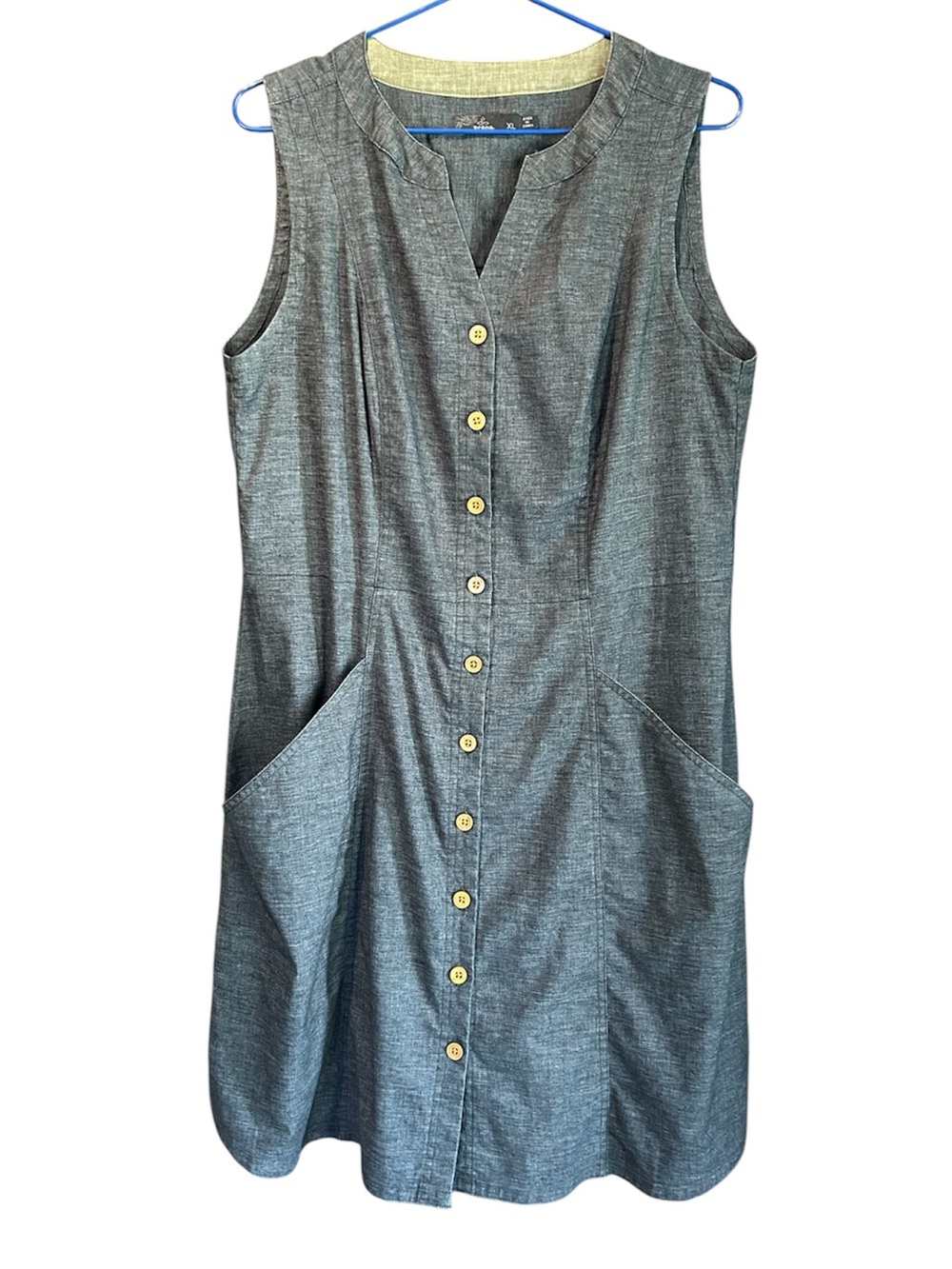 Prana Sleeveless Blue Button-Front Midi Dress with Pockets